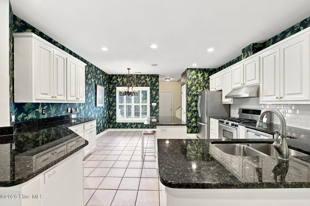318 Village Green Drive Trent Woods, NC 28562