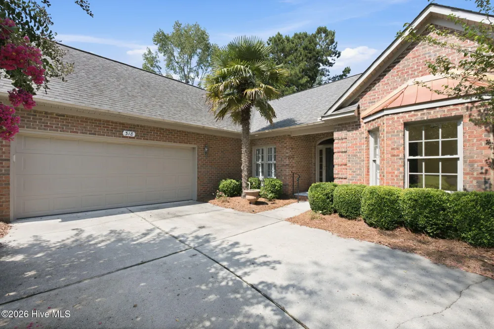 318 Village Green Drive Trent Woods, NC 28562