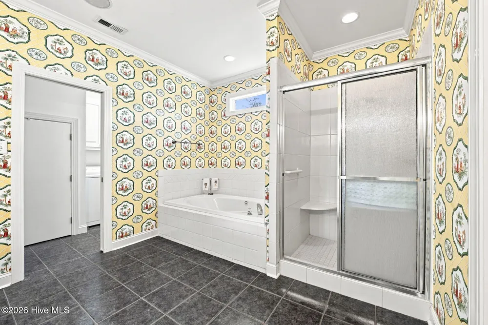 318 Village Green Drive Trent Woods, NC 28562