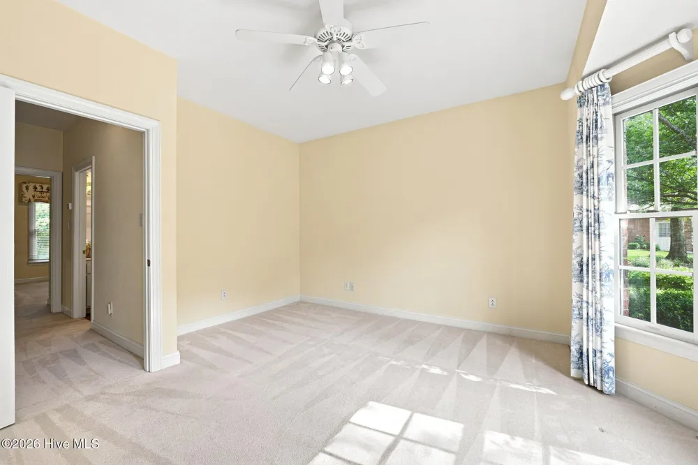 318 Village Green Drive Trent Woods, NC 28562