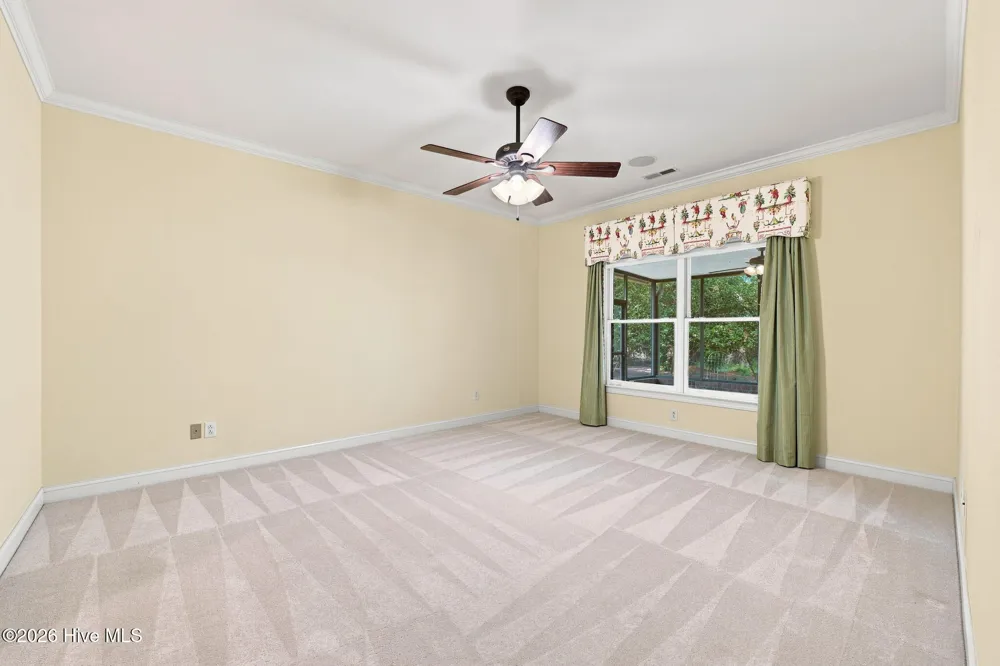 318 Village Green Drive Trent Woods, NC 28562
