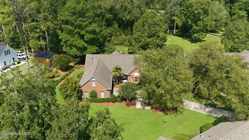 318 Village Green Drive Trent Woods, NC 28562