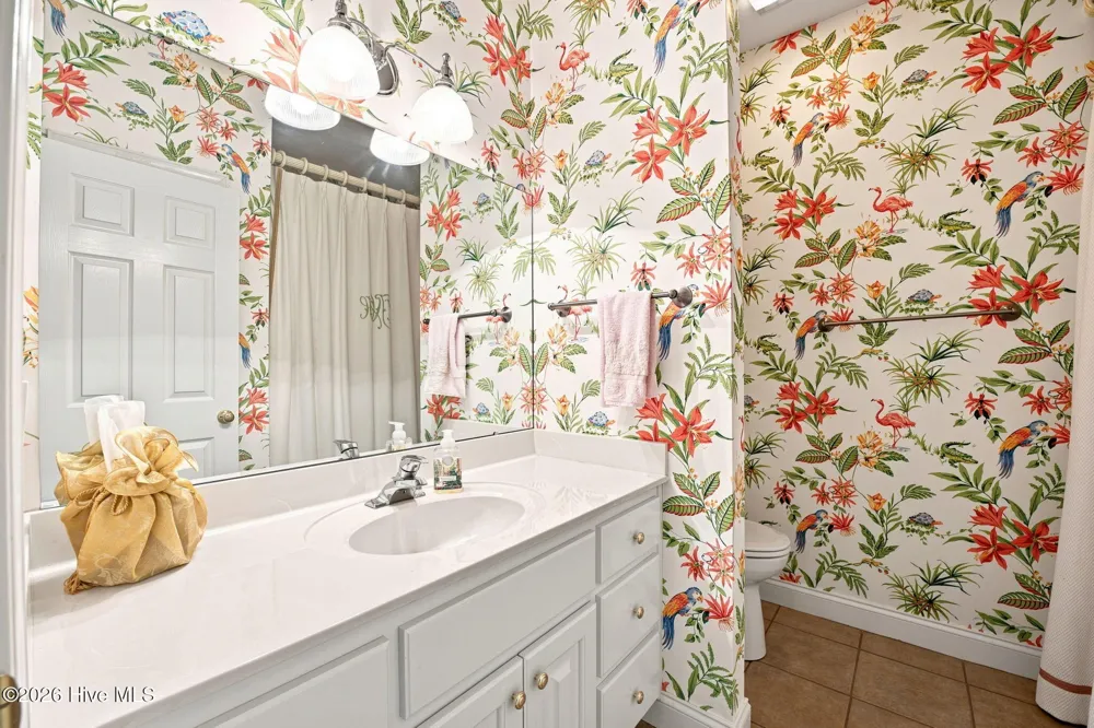 318 Village Green Drive Trent Woods, NC 28562