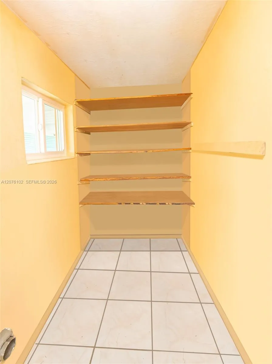 2340 NW 187th St Miami Gardens, FL 33056