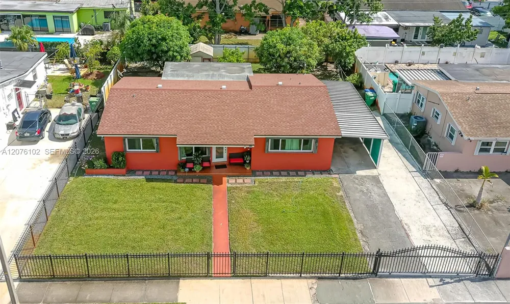 2340 NW 187th St Miami Gardens, FL 33056