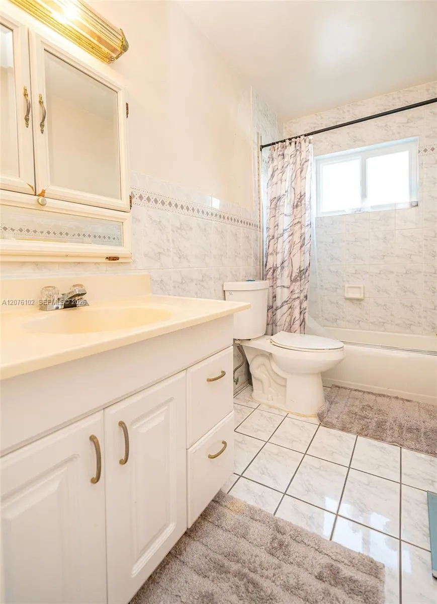 2340 NW 187th St Miami Gardens, FL 33056