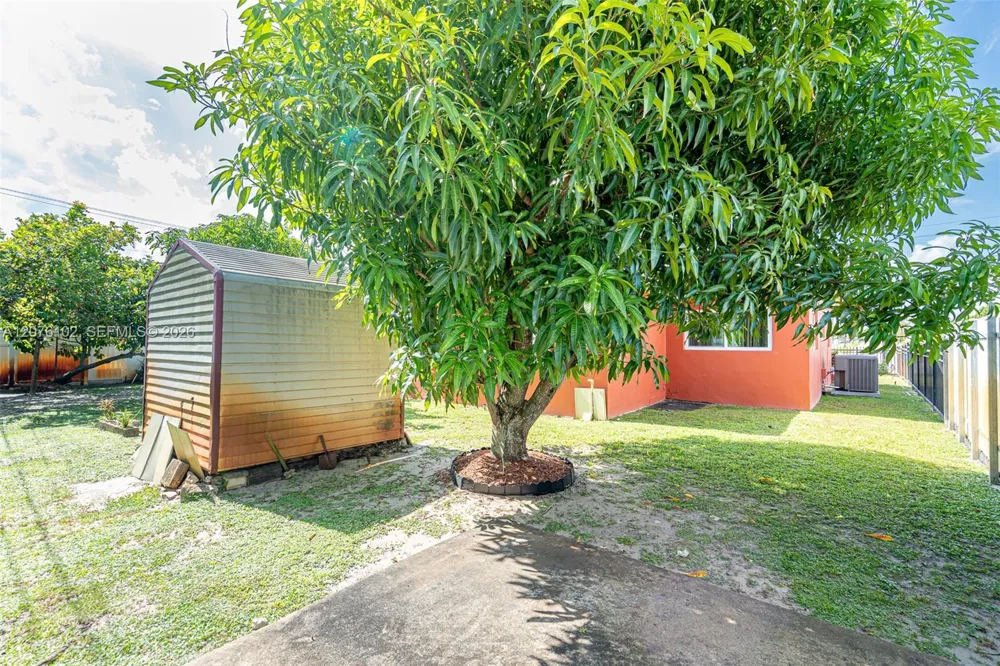 2340 NW 187th St Miami Gardens, FL 33056