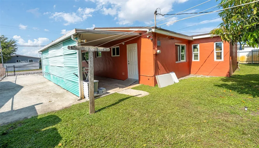 2340 NW 187th St Miami Gardens, FL 33056