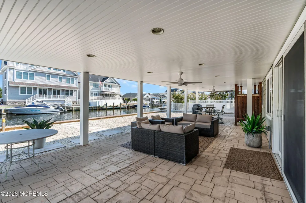326 Cutter Lane Mantoloking, NJ 08738