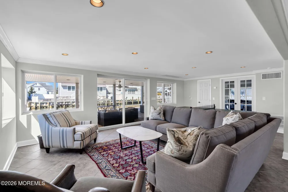 326 Cutter Lane Mantoloking, NJ 08738