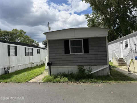 29 Sams Trailer Court