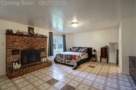316 Falcon Road
