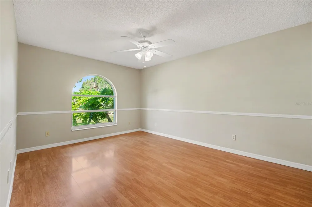 829 NE PEMBROKE AVENUE Palm Bay, FL 32907