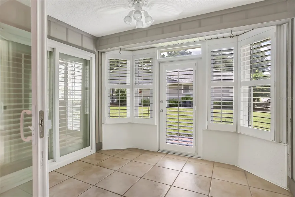 605 CHESTNUT OAK CIRCLE #107 Altamonte Springs, FL 32701