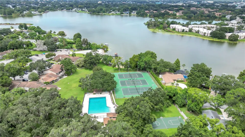 605 CHESTNUT OAK CIRCLE #107 Altamonte Springs, FL 32701