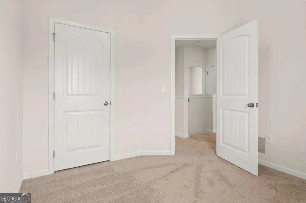 21 Cove LN Ringgold, GA 30736