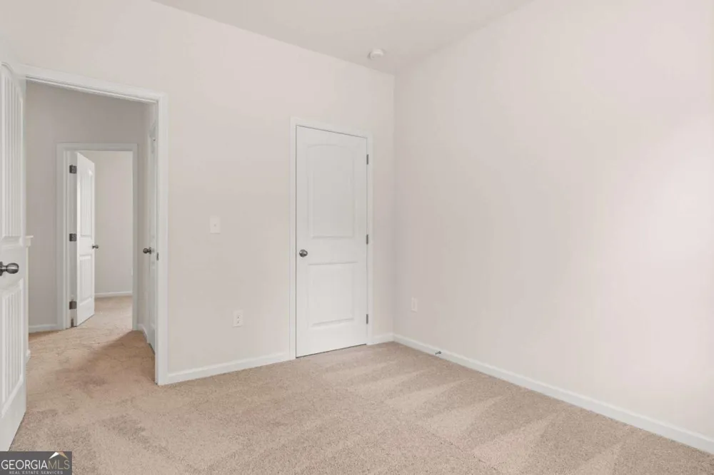 21 Cove LN Ringgold, GA 30736