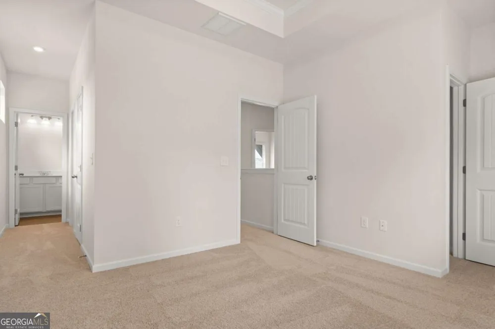 21 Cove LN Ringgold, GA 30736