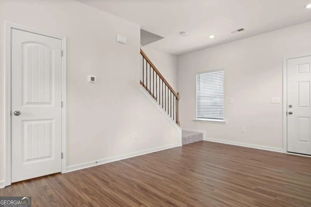 21 Cove LN Ringgold, GA 30736