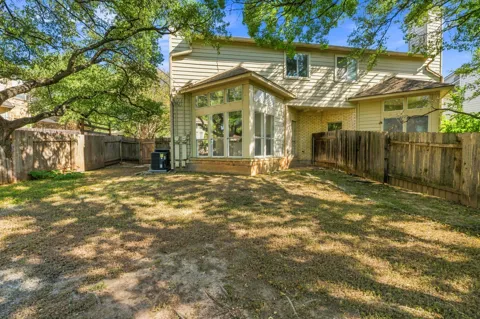 5711 Taylor Draper Cove #B