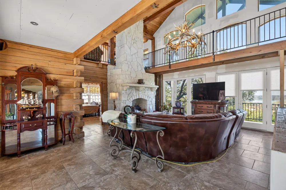 6401 Muleshoe Bend Trail Marble Falls, TX 78654