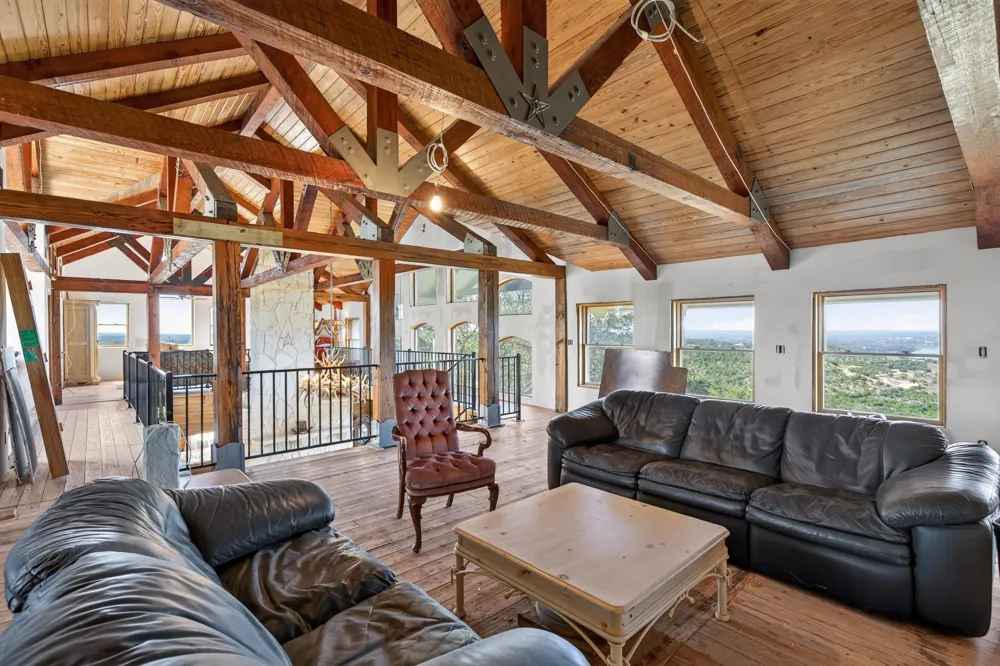 6401 Muleshoe Bend Trail Marble Falls, TX 78654