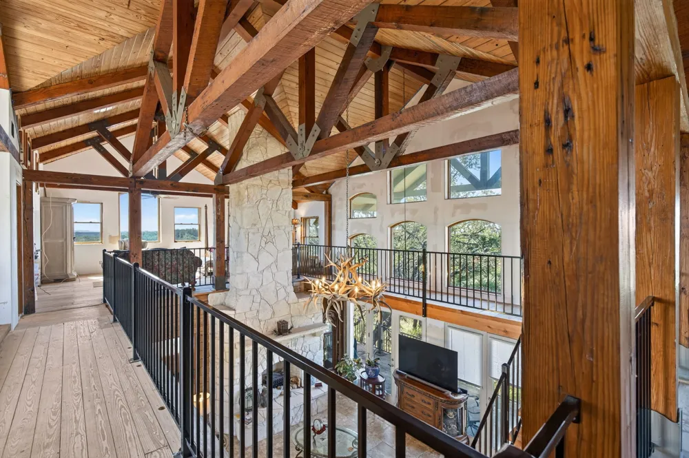 6401 Muleshoe Bend Trail Marble Falls, TX 78654