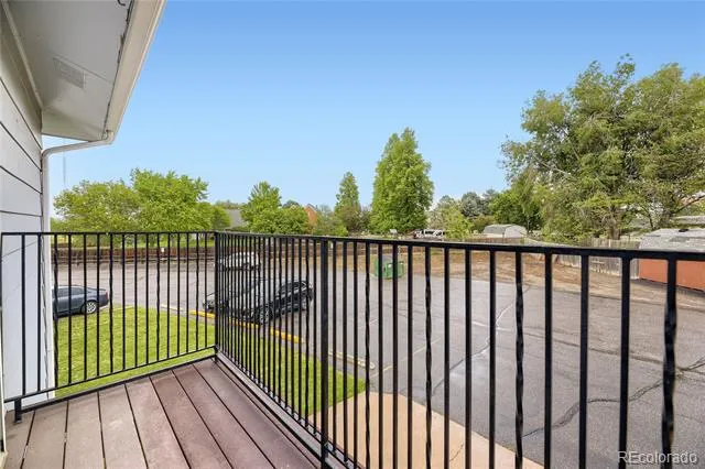 7309 W Hampden Avenue #204 Lakewood, CO 80227