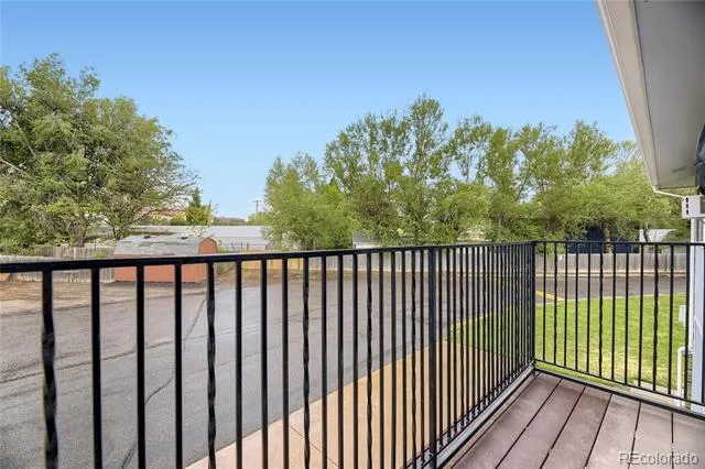 7309 W Hampden Avenue #204 Lakewood, CO 80227