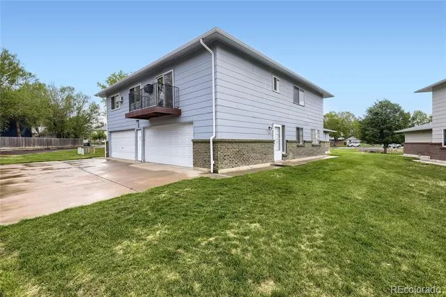 7309 W Hampden Avenue #204 Lakewood, CO 80227