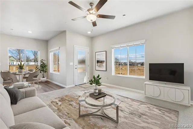 187 Robin Road Johnstown, CO 80534