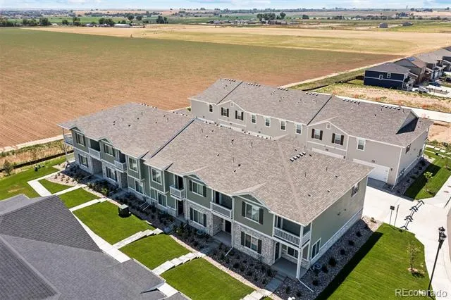 187 Robin Road Johnstown, CO 80534