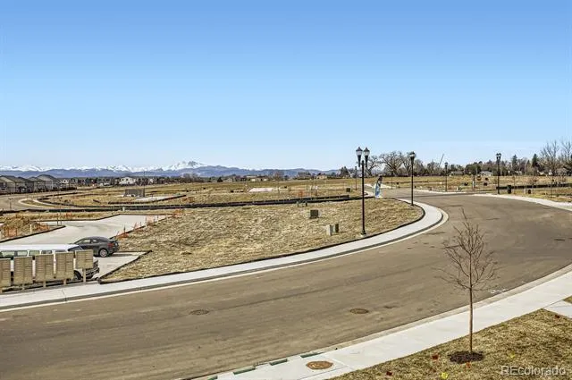 187 Robin Road Johnstown, CO 80534