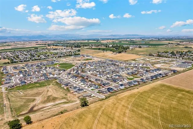 187 Robin Road Johnstown, CO 80534