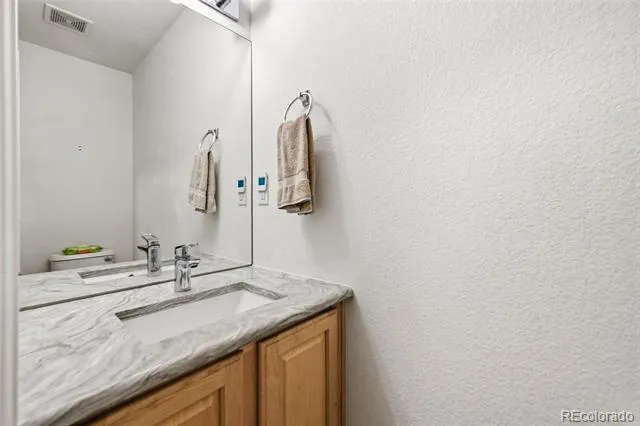 658 S Yarrow Street Lakewood, CO 80226