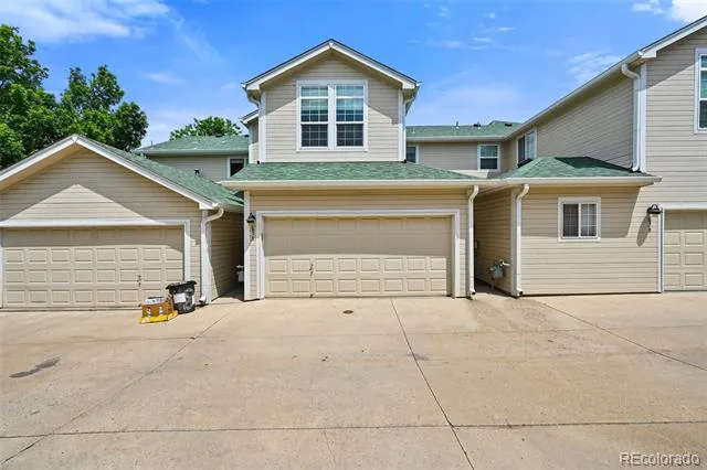 658 S Yarrow Street Lakewood, CO 80226