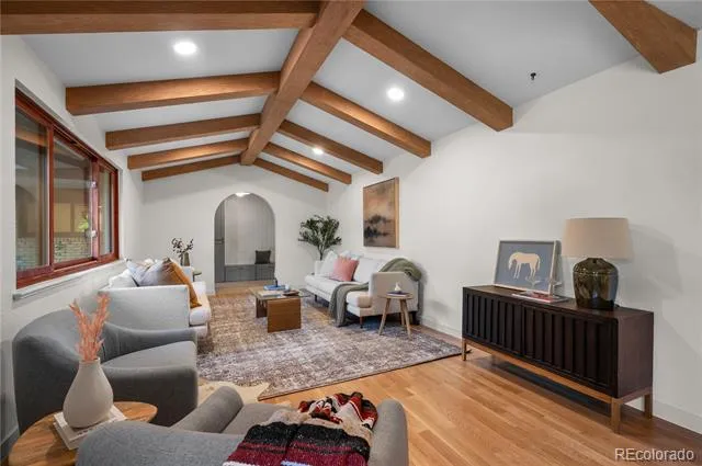 3701 S Peach Way Denver, CO 80237