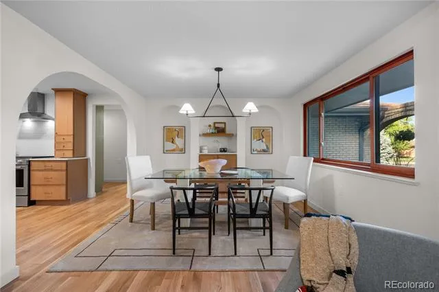 3701 S Peach Way Denver, CO 80237