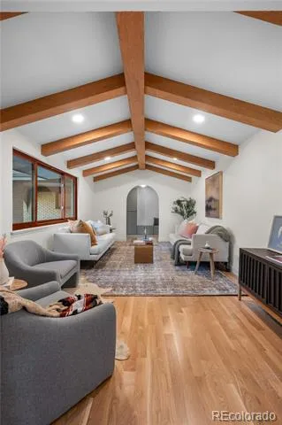 3701 S Peach Way Denver, CO 80237