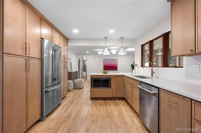 3701 S Peach Way Denver, CO 80237