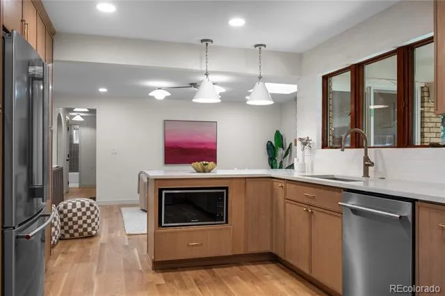 3701 S Peach Way Denver, CO 80237
