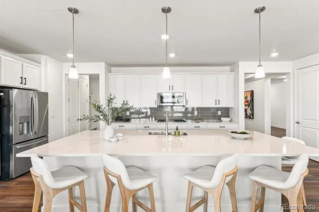22441 E Narrowleaf Circle Aurora, CO 80016