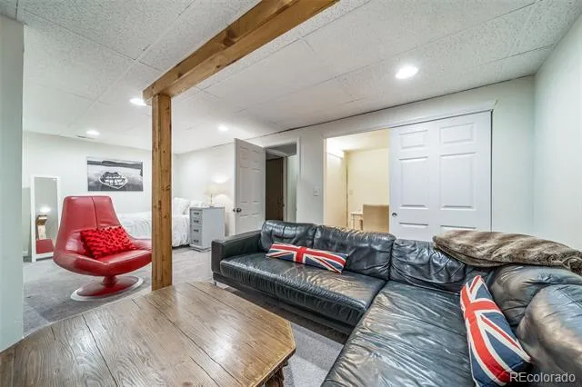 2874 W Long Drive #B Littleton, CO 80120