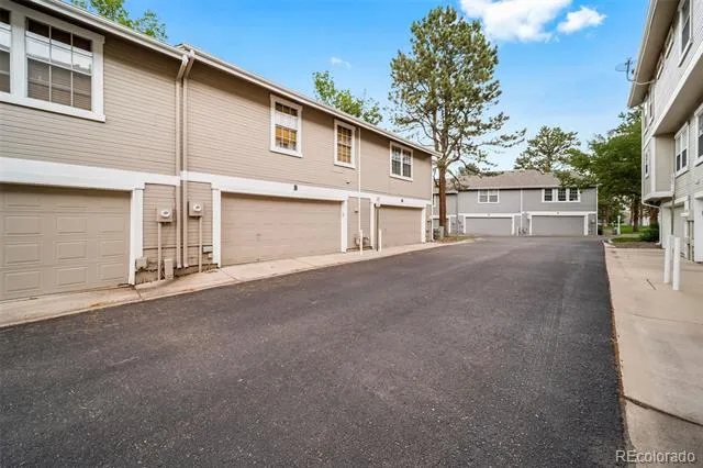 2874 W Long Drive #B Littleton, CO 80120