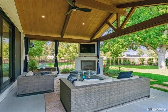 4900 Lakeshore Drive Littleton, CO 80123