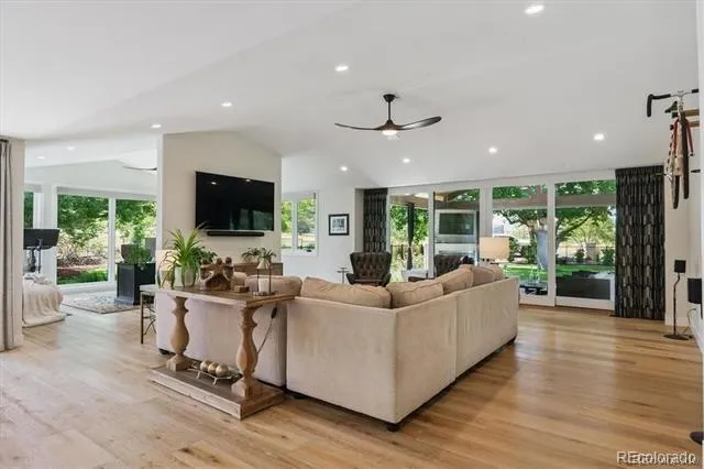 4900 Lakeshore Drive Littleton, CO 80123