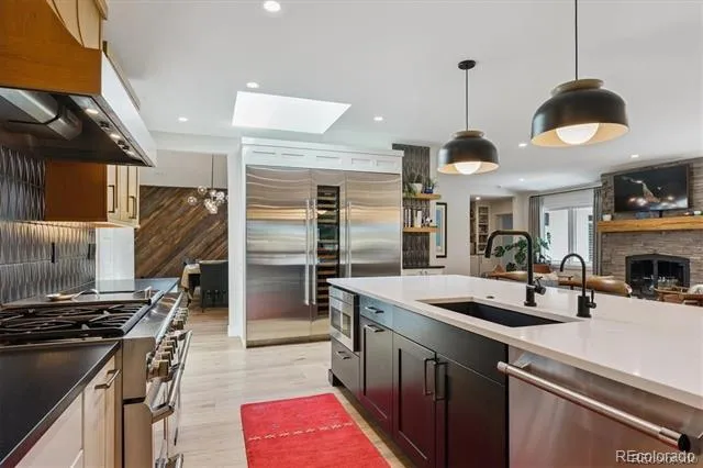 4900 Lakeshore Drive Littleton, CO 80123