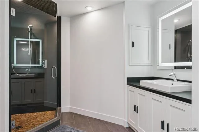 4900 Lakeshore Drive Littleton, CO 80123