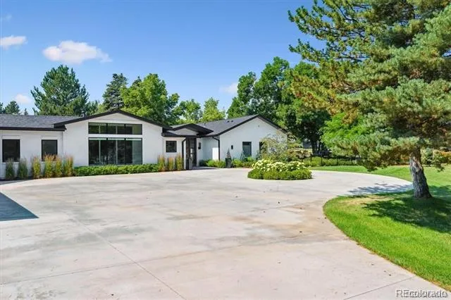 4900 Lakeshore Drive Littleton, CO 80123
