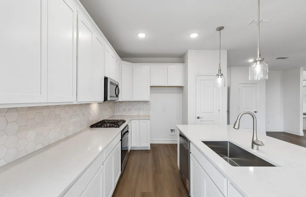 1024 Hammy Lane Aubrey, TX 76227